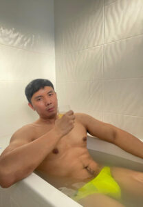 ภงค์อมาตย์ อมาตยกุล drink