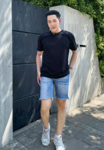 ชัญญ์ธนพัศ-เสื้อดำ