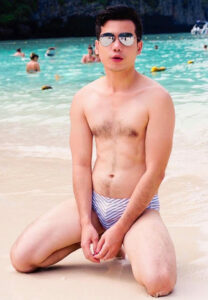 น้องโมน ภัทรพงศ์-กางเกงลาย น้องโมน ภัทรพงศ์-กางเกงลาย