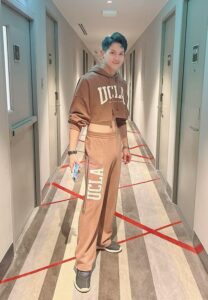 เมฆ์เดย์-อมฤต-ตัวตึง