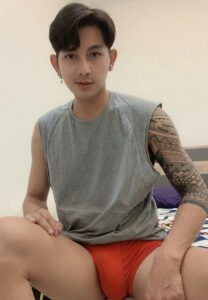 เมฆ์เดย์-อมฤต-เซ็กซี่