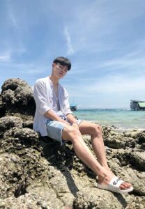 Netilak Ningnaen beach