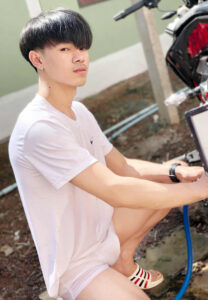 Netilak Ningnaen motorcycle