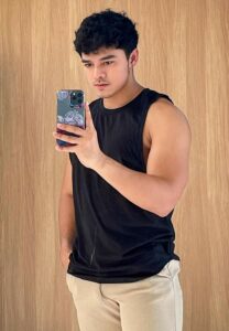 เต้-ภานุวัฒน์-กล้ามใหญ่