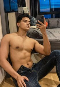 เต้-ภานุวัฒน์-ซิกแพคแน่น