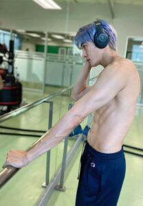 แชมป์-ฉัตรทอง-กล้ามแน่น