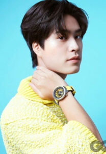 เจมีไนน์-นรวิชญ์-เสื้อเหลือง