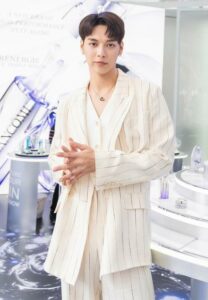 เป็นต่อ-จีรภัทร-ดาราเท่