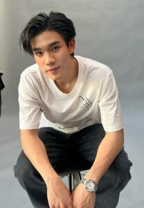 โฟร์ท-ณัฐวรรธน์-เสื้อยืดขาว