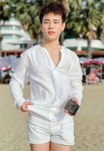 Kornrawut-Poudontong-เสื้อขาว