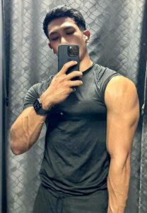 บู๊ลิ้ม-ณัฐวุฒิ-เน็ตไอดอลกล้ามใหญ่