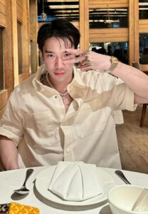 บอส-ณัชพงศ์พล-นักแสดงทานข้าว