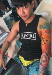 แชมป์-ณัฐพร-บัวเเก้ว-เน็ตไอดอล