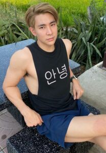 Big-nathaschai-สายออกกำลังกาย