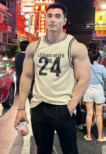 Peerawat-Wichianrak-นายแบบซิกแพค