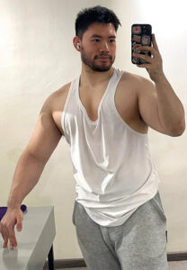 Alex-กล้ามแน่น