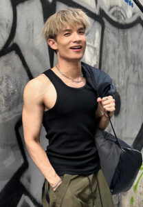 Josh-ยิ้มเก่ง Josh-ยิ้มเก่ง