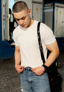 Poom-กล้ามฉ่ำ