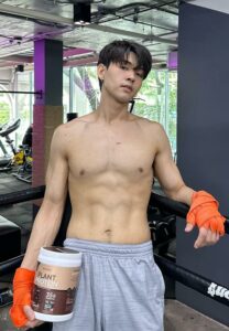 Wanchaloem-Parichatboriboon-netidol