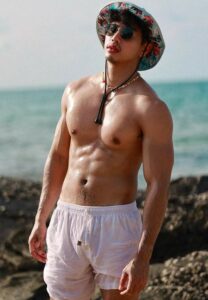 Yuttakiat-Wongsit-กล้ามล่ำ