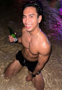 Yuttakiat-Wongsit-แซ่บ