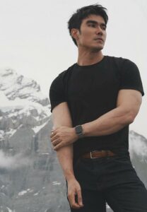 Kaernt-Artius-หน้าหล่อ