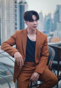 Natchanon Apasrirat-หน้าหล่อ