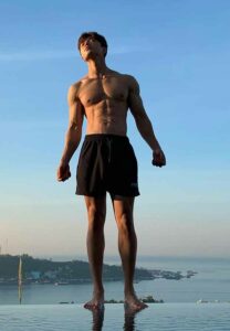 Jadey-นายแบบกล้ามสวย