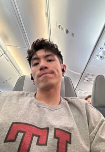 Kelvinyapkumkit-ชิว