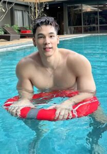 Nattapol-Ngamsaard-นายแบบว่ายน้ำ