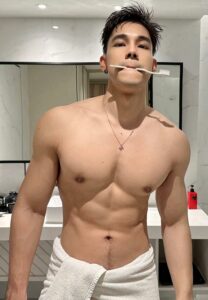 Nattapol-Ngamsaard-นายแบบหุ่นแซ่บ