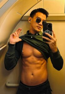 Vladimir-Tanring-เน็ตไอดอลโชว์ของ