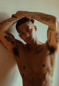 Kanawat-Nut คมเข้ม