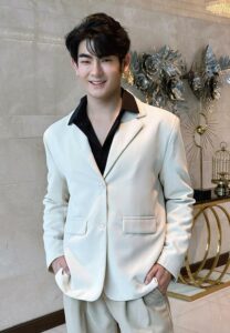 Pattawee-หล่อเท่