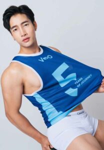 Thanawat-ถ่ายแบบ