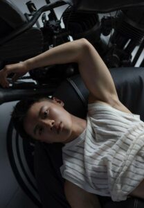 Wayne-หนุ่มตี๋