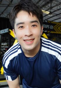 Nont-Fox-หน้าหล่อ