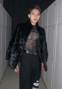 Palm-ชุดดำ