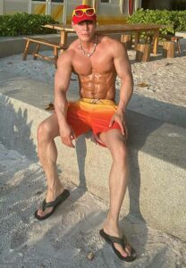 Shira-Theo-กล้ามดี