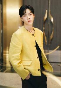 Chinnawat-หล่อฉ่ำมาก