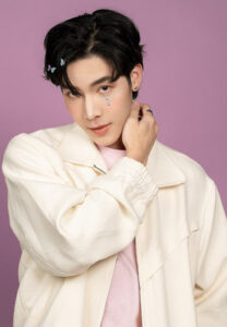 Chinnawat-หล่อเกิน