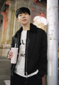 Dr-Thanabat-ดื่มกาแฟ