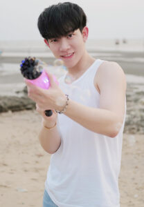 Dr-Thanabat-หมอหล่อ