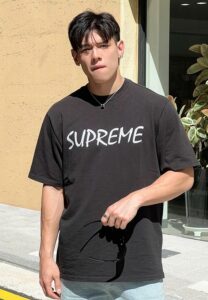 Gap-jakarin-เสื้อยืดดำ Gap-jakarin-เสื้อยืดดำ