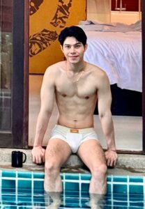 KENG-เที่ยวฉ่ำ KENG-เที่ยวฉ่ำ
