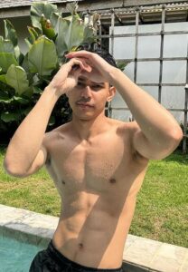 Rachanonth-เล่นน้ำ