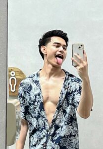 Rachanonth-เสื้อลายดอก