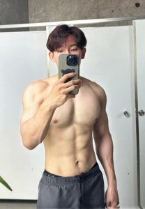 Tyism-Ty-นายแบบกล้ามโต