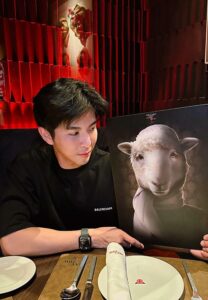 Adithep-Pruankaew-ทานข้าว