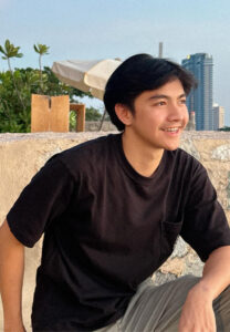 Dechkajon-เสื้อยืดดำ